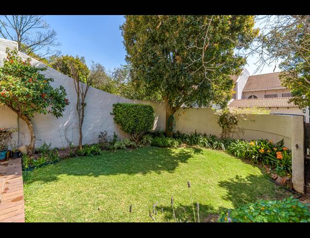 3 BEDROOM DUPLEX TO LET IN BORDEAUX